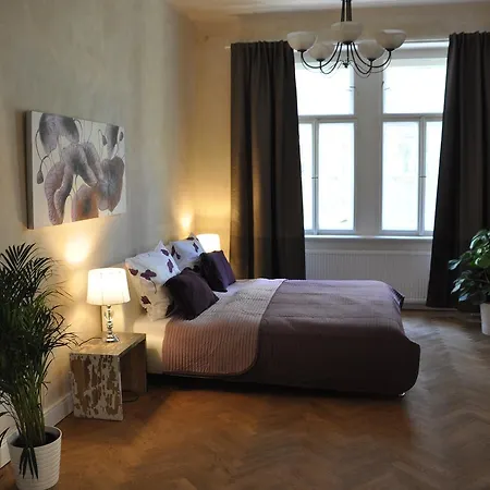 Aparthotel In The Heart Of 4*