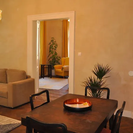 Aparthotel In The Heart Of